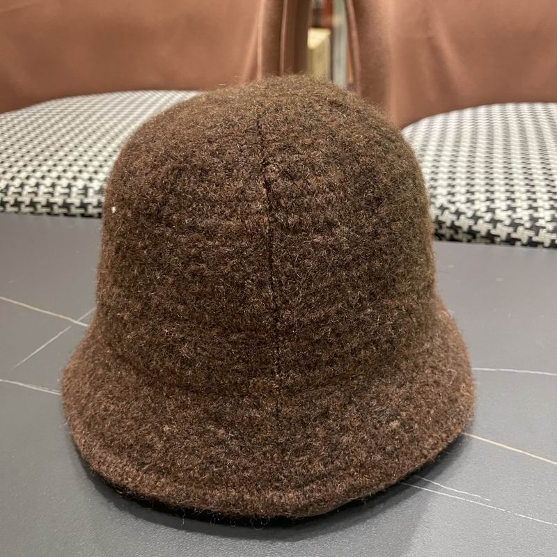 LV hat (433)