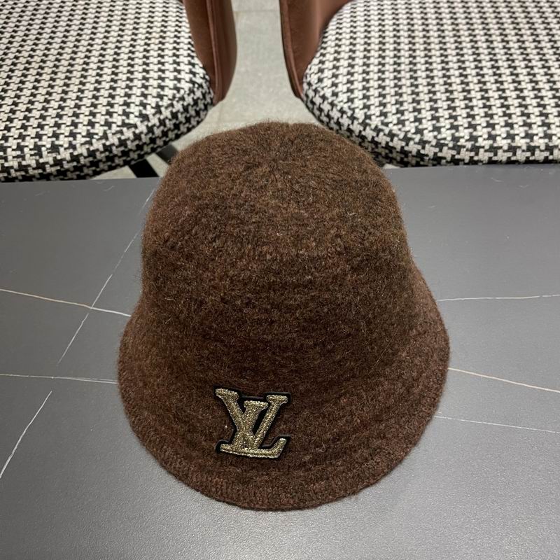 LV hat (434)