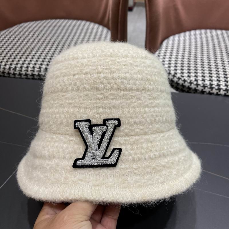 LV hat (443)