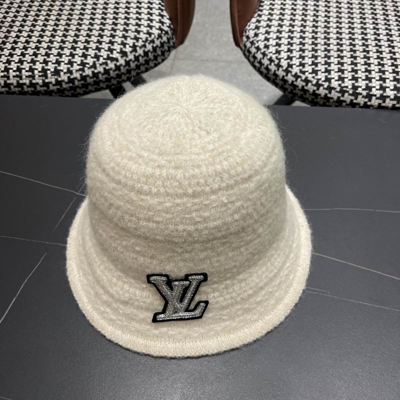 LV hat (447)