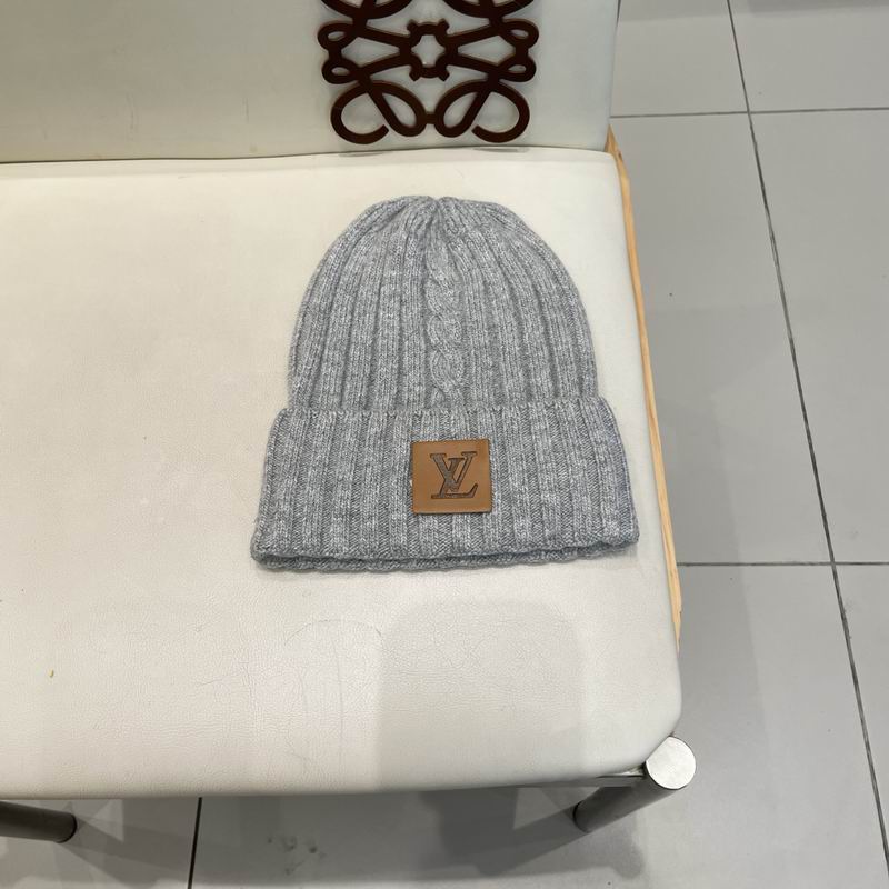 LV hat (51)