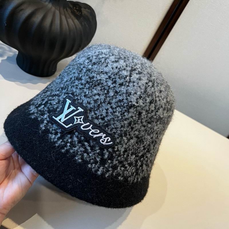 LV hat (576)