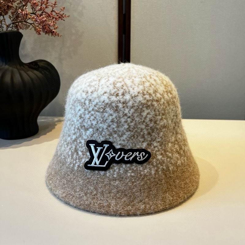 LV hat (582)