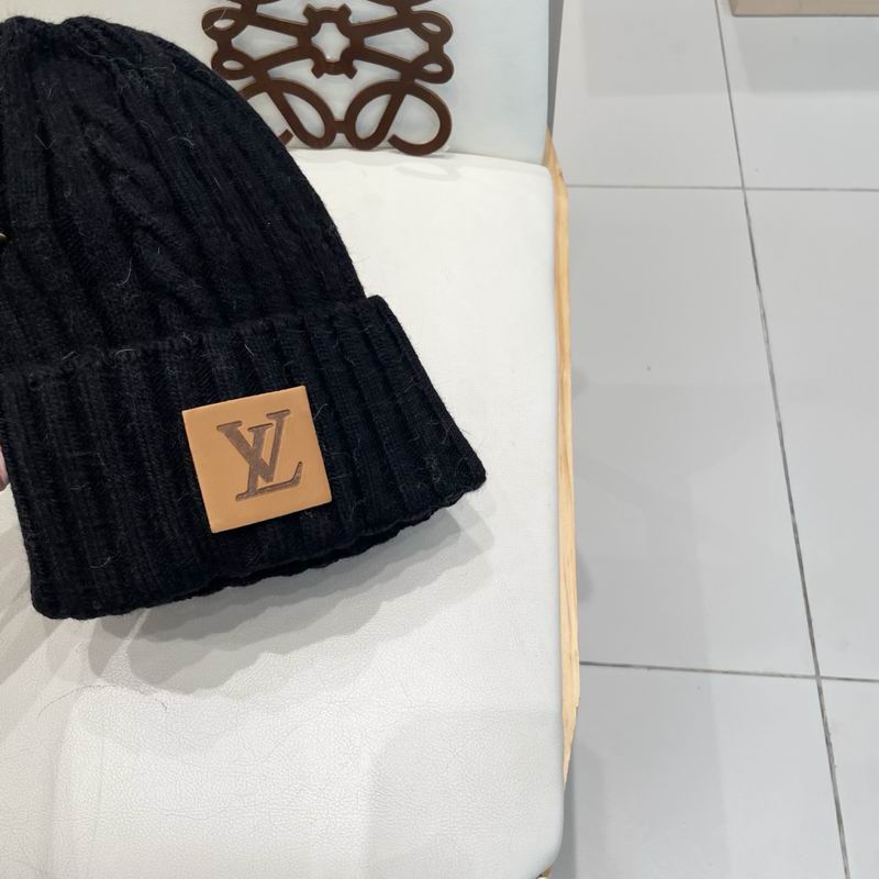 LV hat (75)