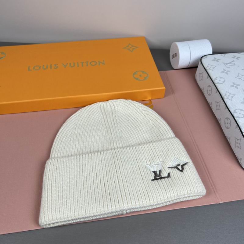LV hat dx (1805)