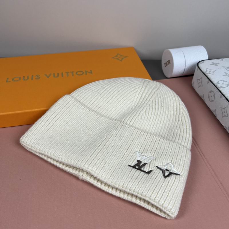 LV hat dx (1807)
