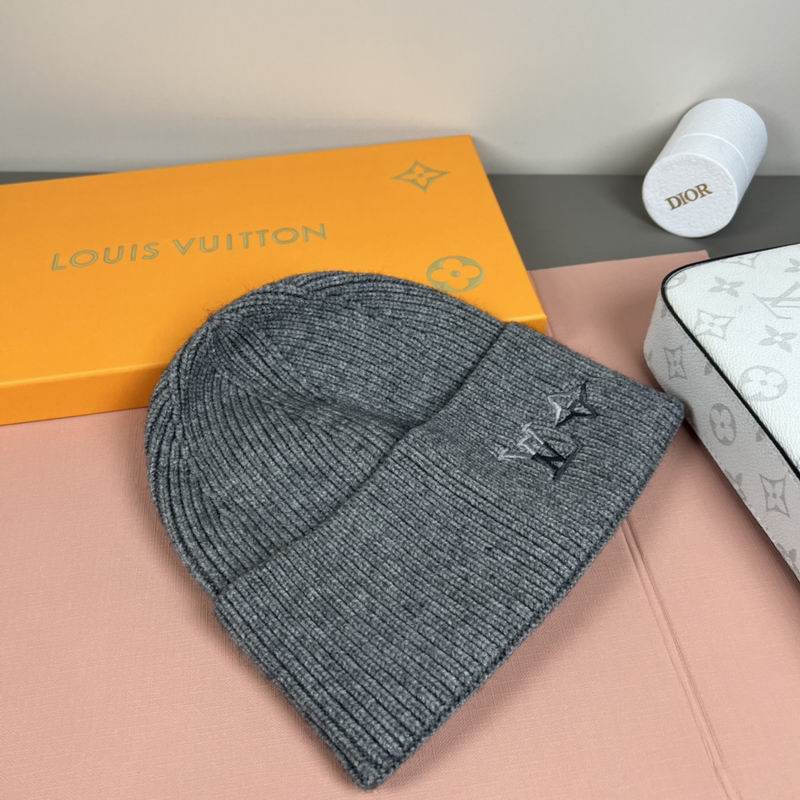 LV hat dx (1815)