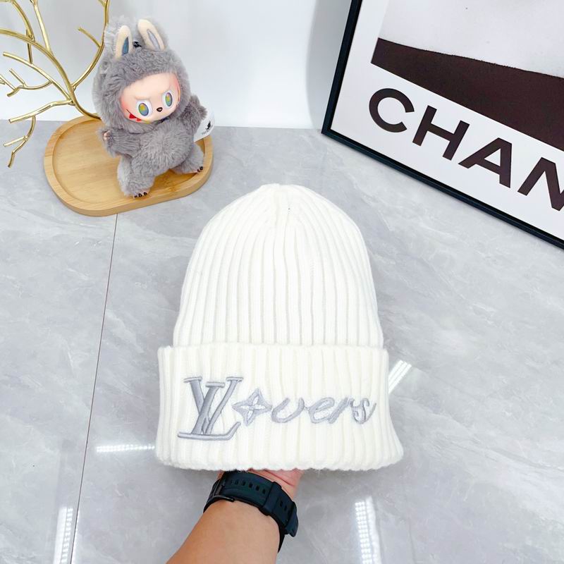 LV hat dx (2103)