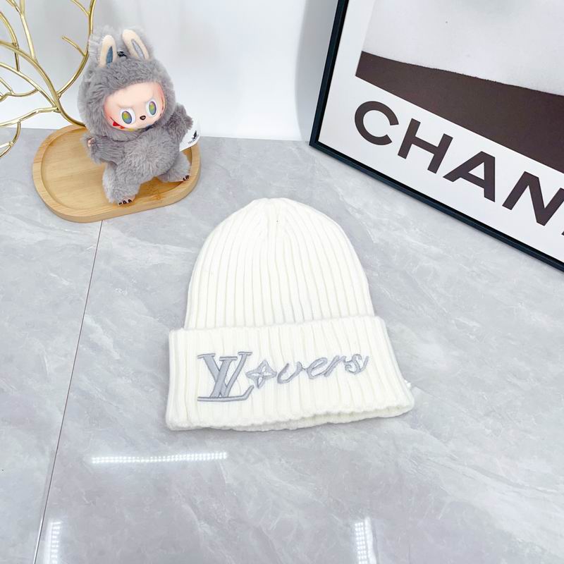 LV hat dx (2104)