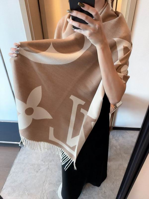 LV scarf 180X65cm E10 (12)