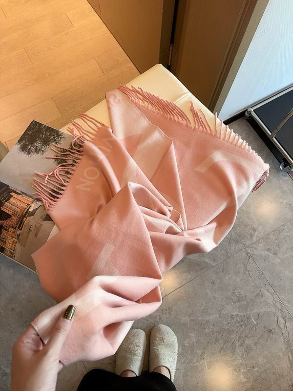 LV scarf 180X65cm E10 (4)