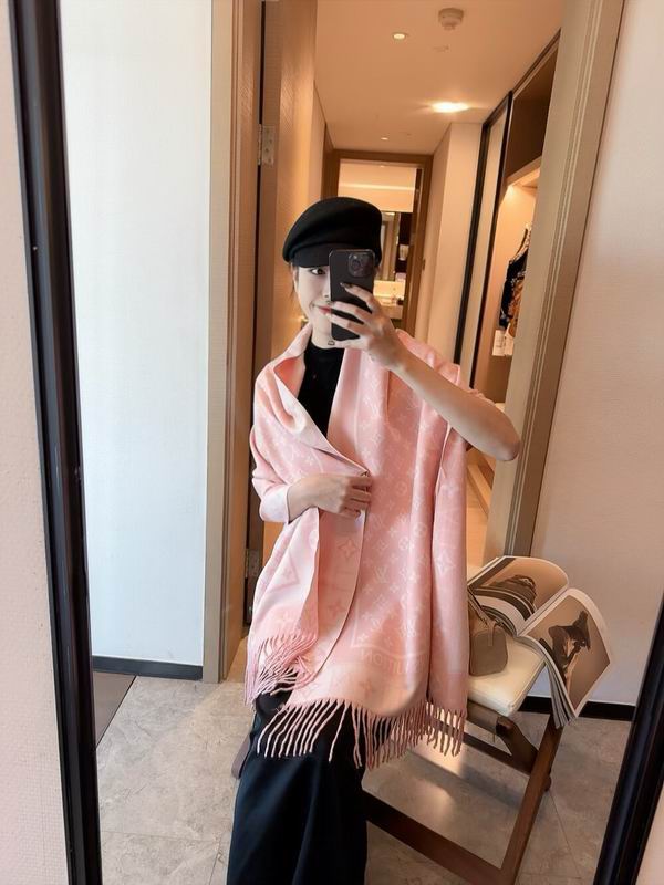 LV scarf 196X65cm E11 (18)