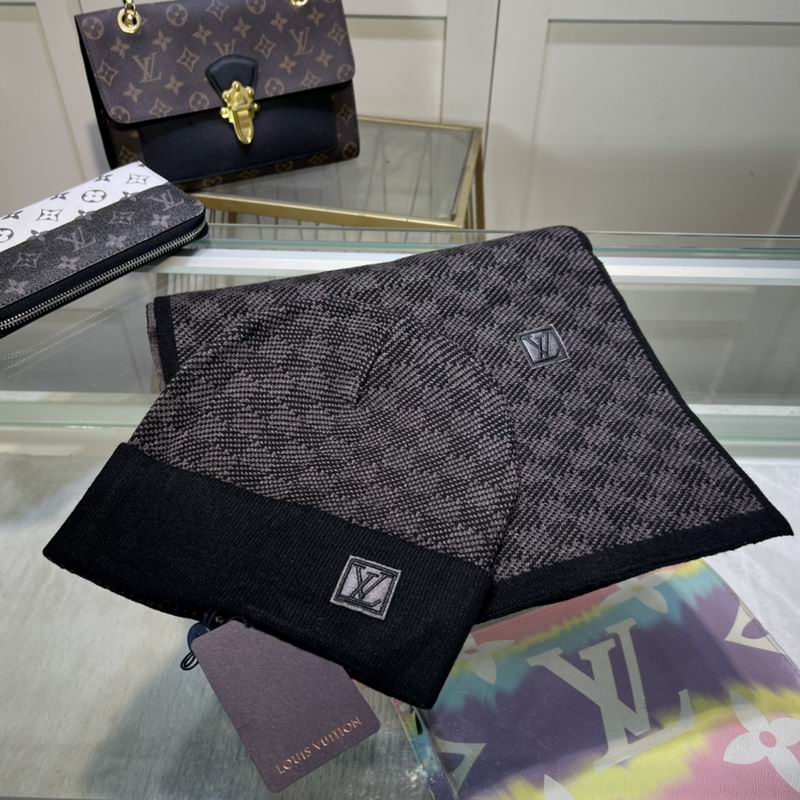 LV scarf hat (13)