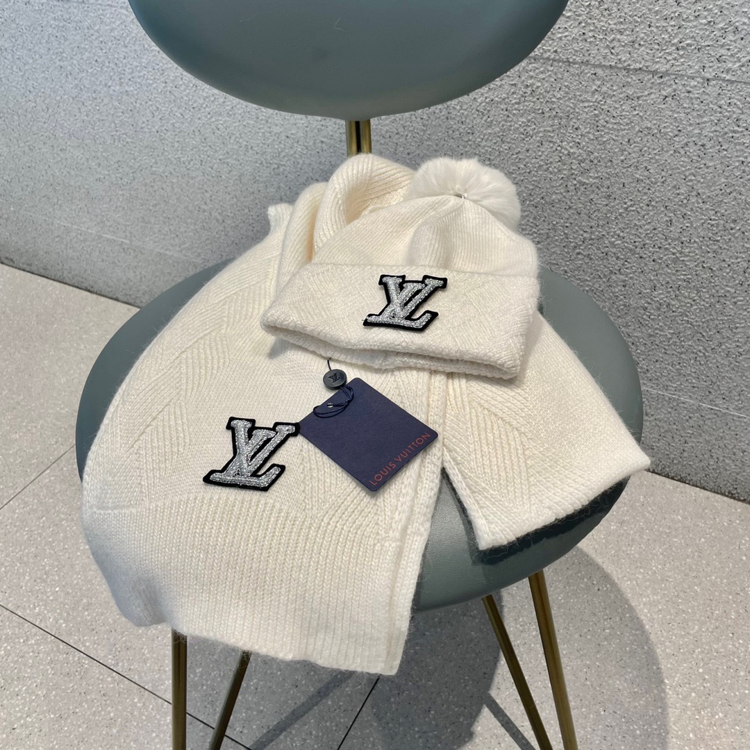 LV scarf hat (20)
