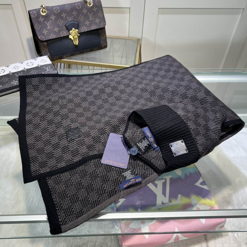 LV scarf hat (24)