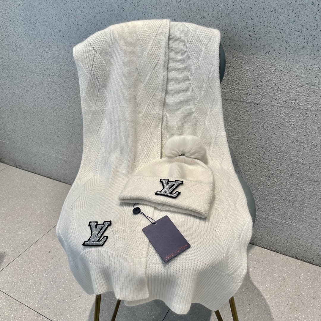 LV scarf hat (24)