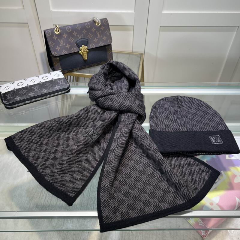 LV scarf hat (25)