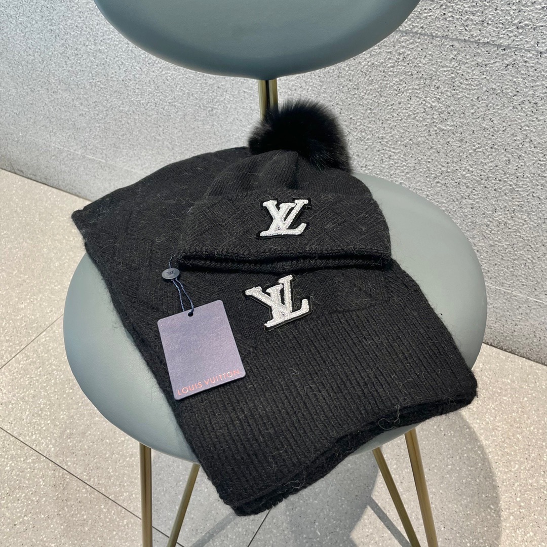 LV scarf hat (27)