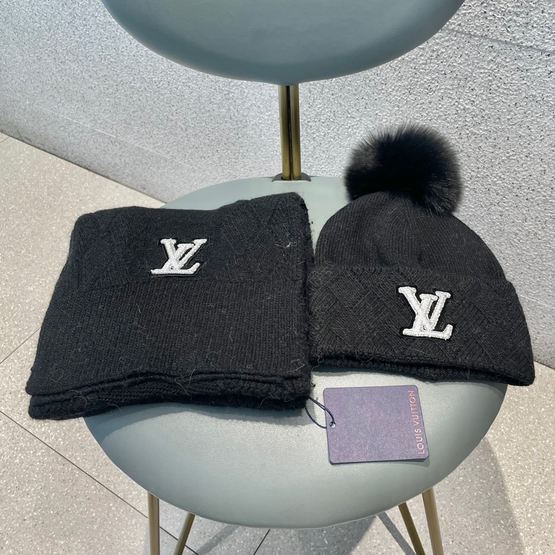 LV scarf hat (34)