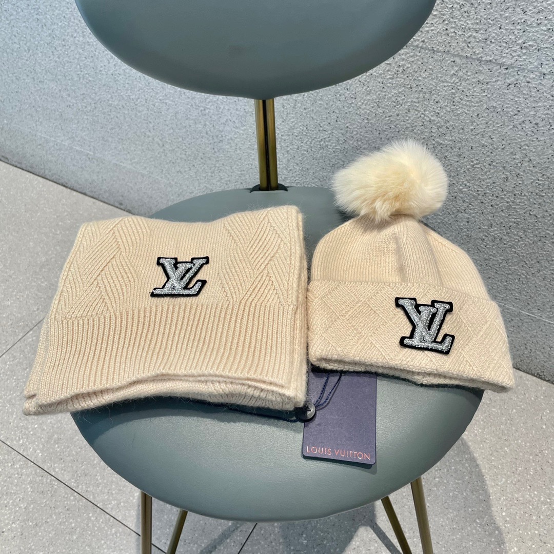 LV scarf hat (36)