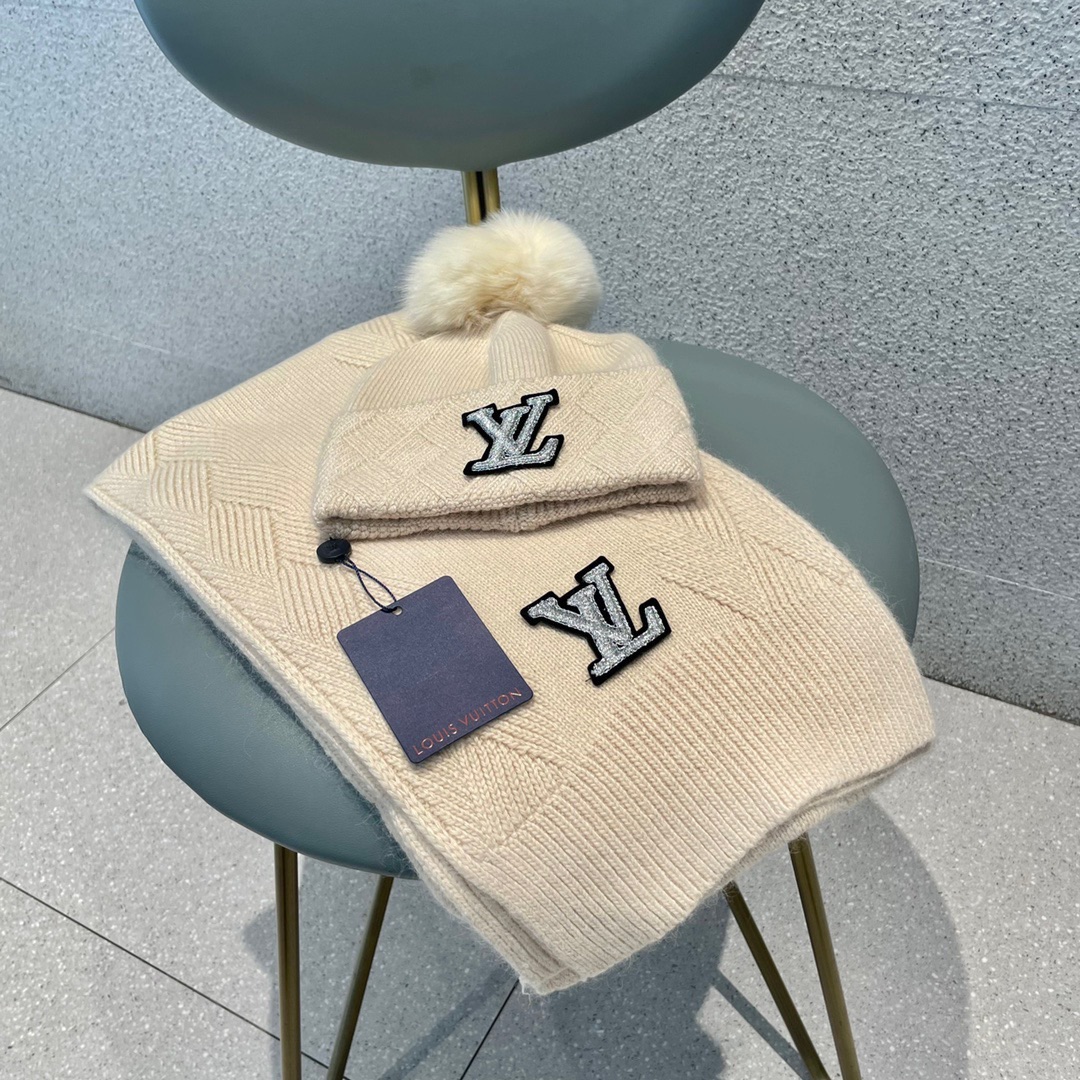 LV scarf hat (37)