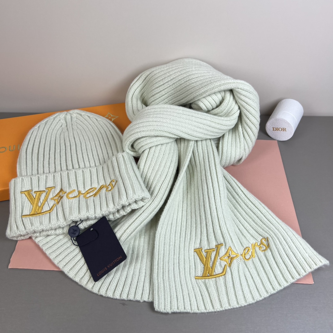 LV scarf hat (4)