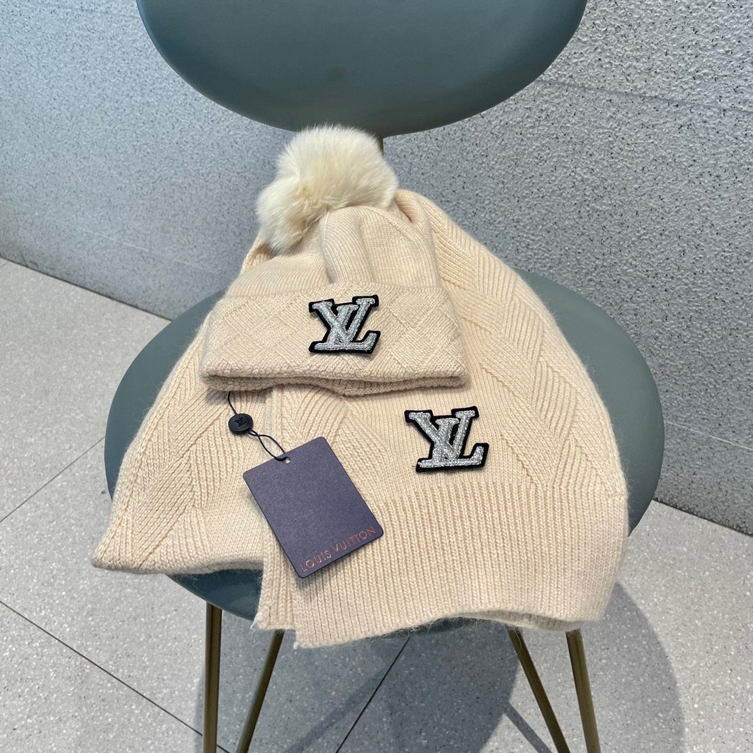 LV scarf hat (41)
