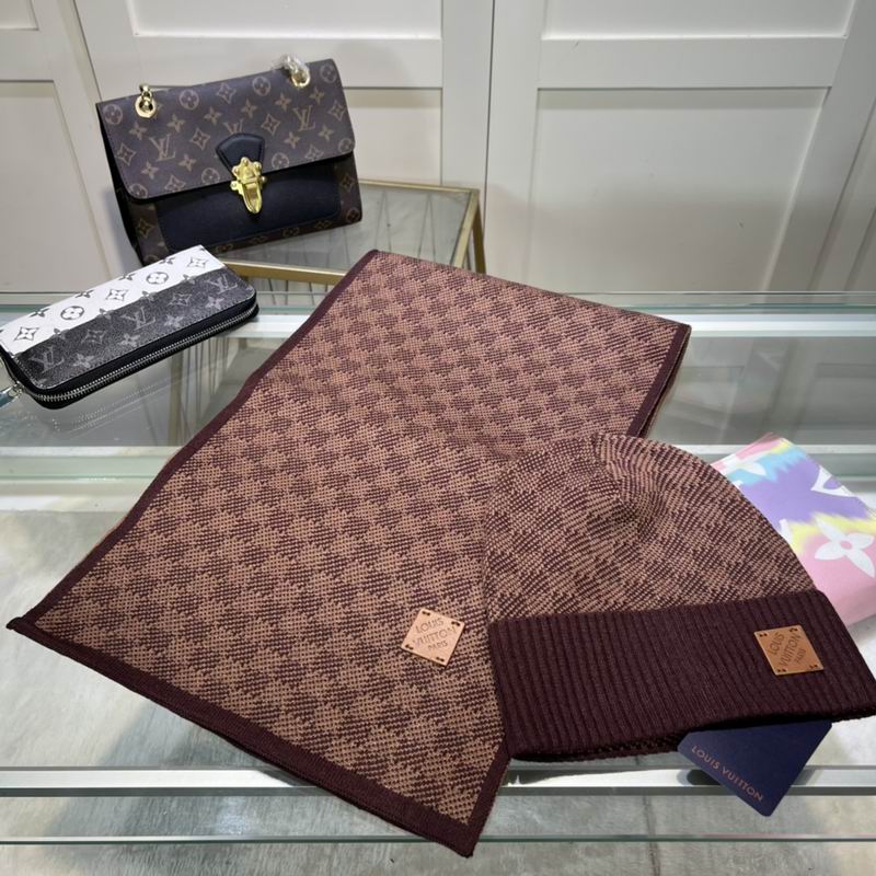 LV scarf hat (5)