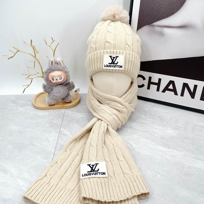 LV scarf hat dx (397)