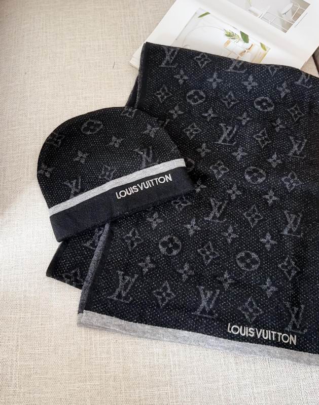 LV scarf hat dx  (23)