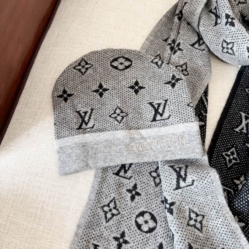 LV scarf hat dx  (3)