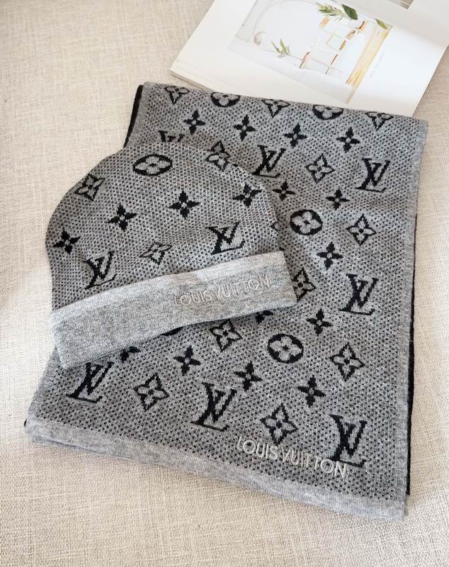 LV scarf hat dx  (7)