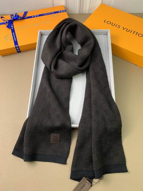 LV scarf hm (50)