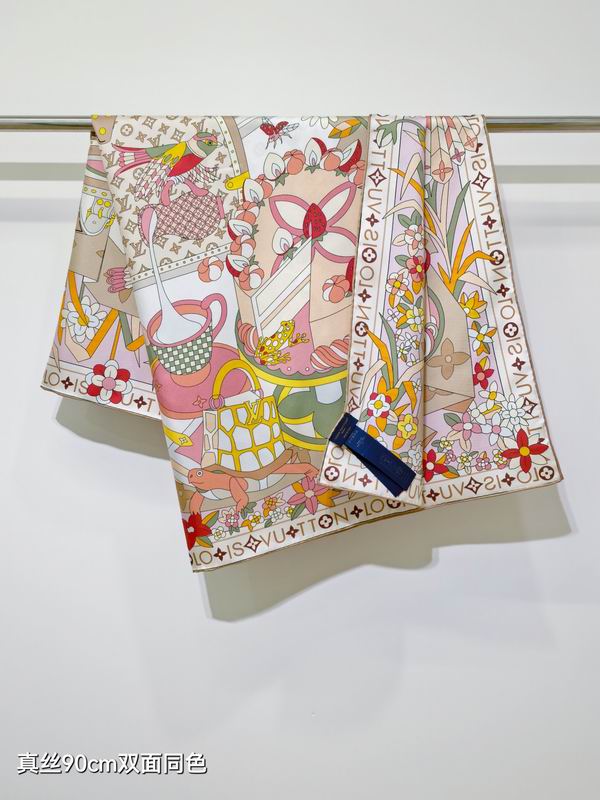 LV silk Scarf 90X90cm E14 (14)