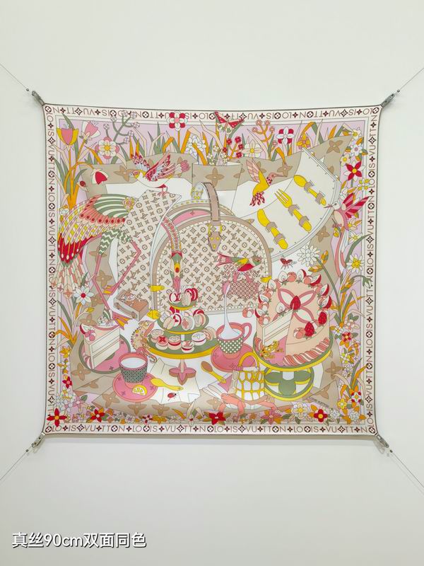 LV silk Scarf 90X90cm E14 (19)