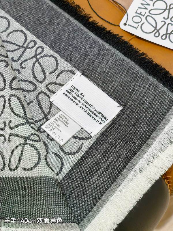 Loewe Scarf 140X140cm 90%羊毛10%羊绒 E13 (12)