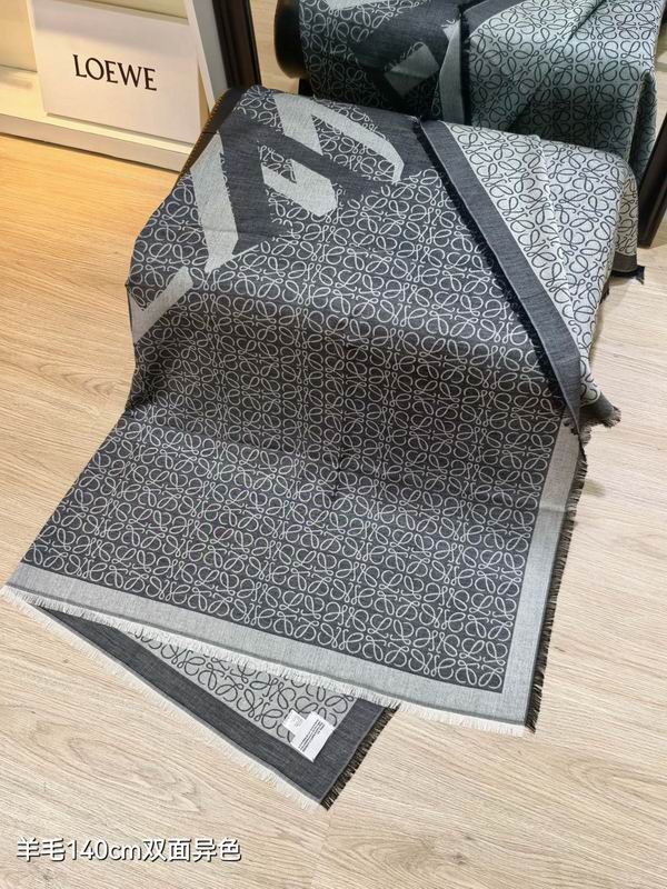 Loewe Scarf 140X140cm 90%羊毛10%羊绒 E13 (14)