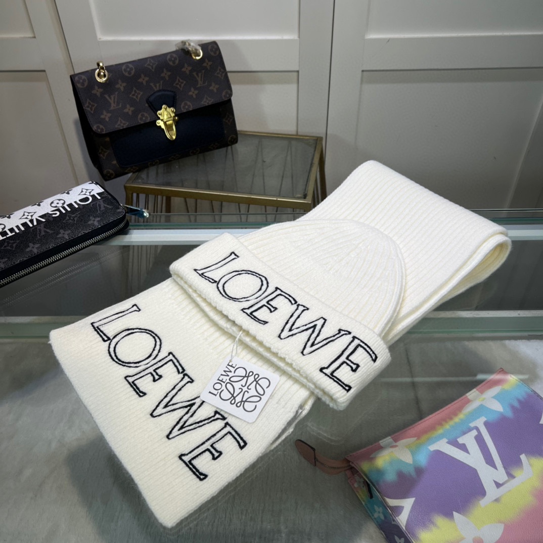 Loewe Scarf Hat (12)
