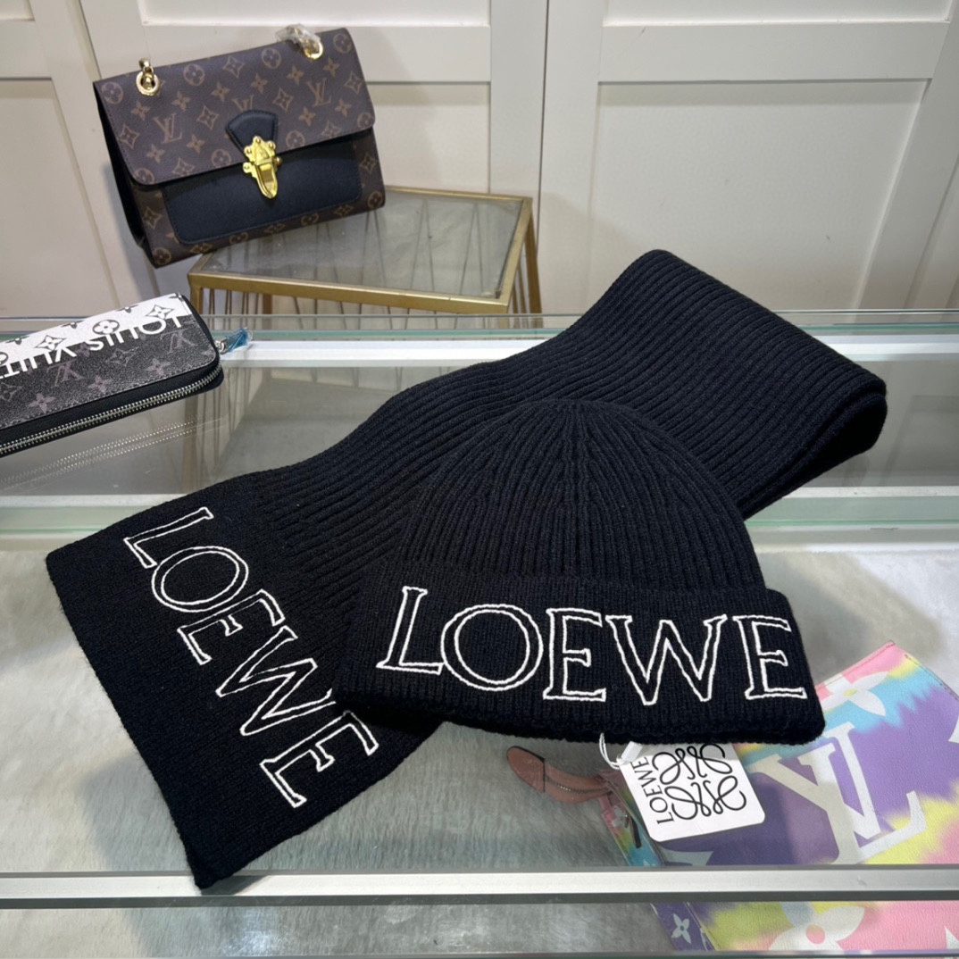 Loewe Scarf Hat (5)