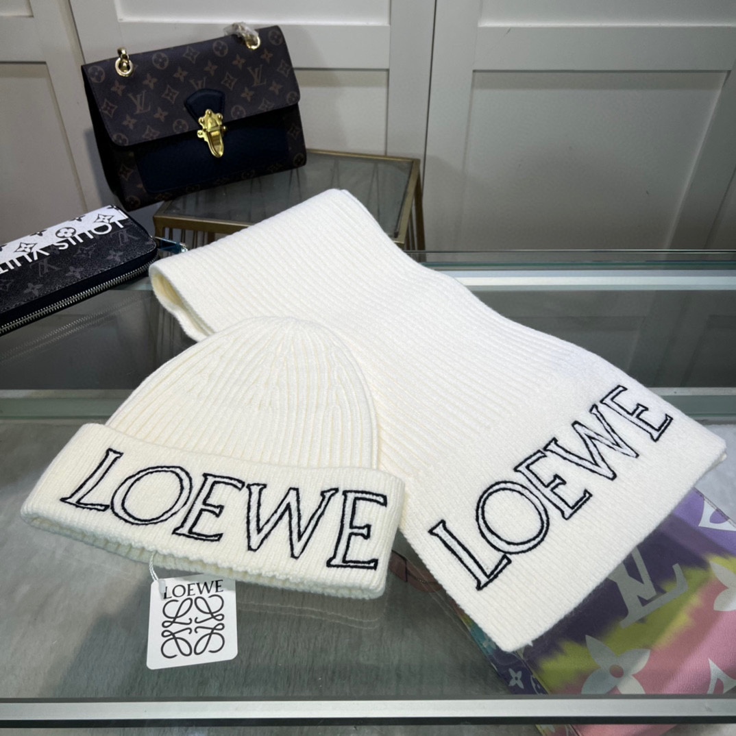 Loewe Scarf Hat (8)