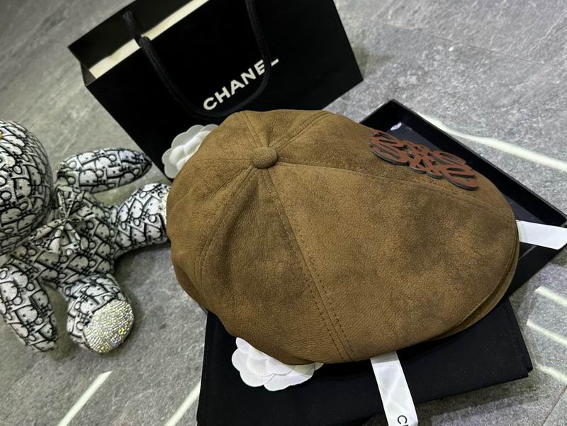 Loewe beret dx (256)