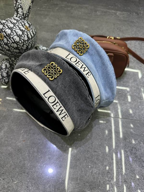 Loewe beret dx (48)