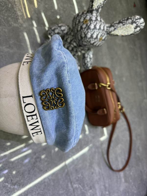 Loewe beret dx (52)