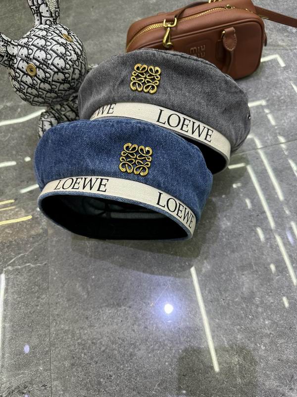 Loewe beret dx (54)