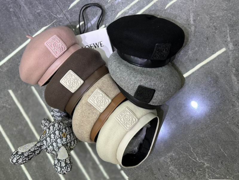 Loewe beret dx (90)