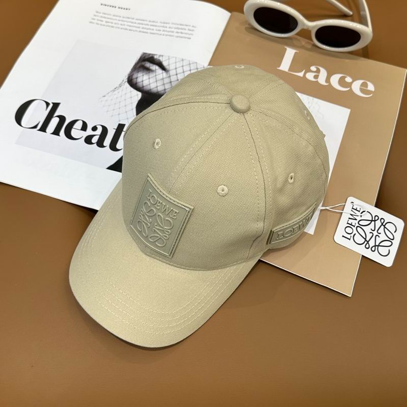 Loewe cap dx (477)