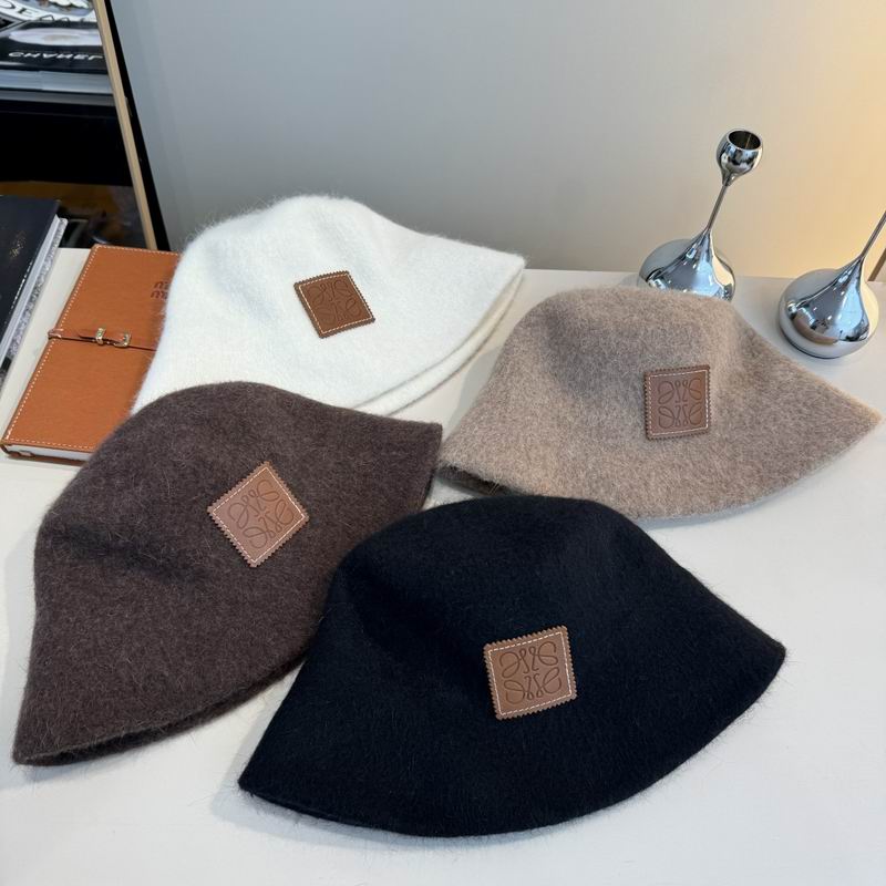 Loewe hat (217)