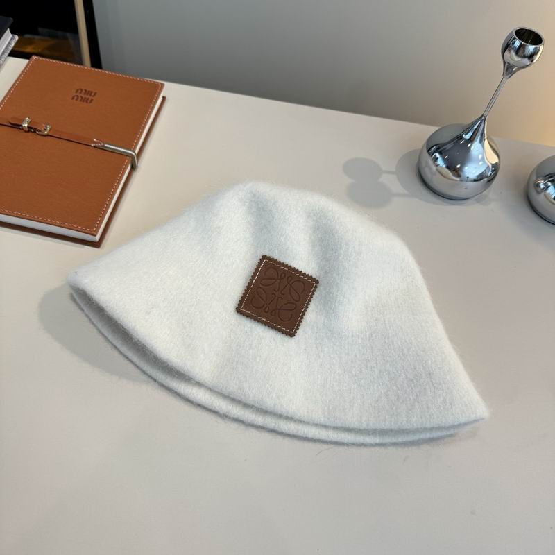 Loewe hat (218)