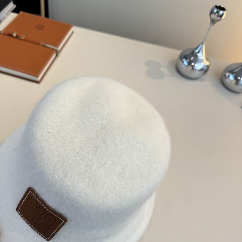 Loewe hat (221)
