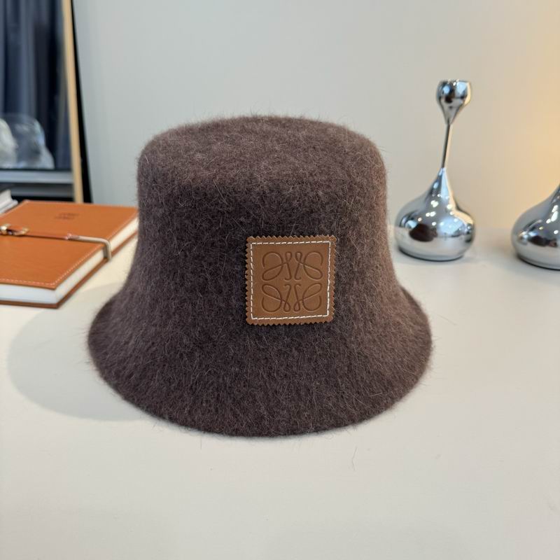 Loewe hat (234)